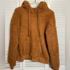 Boutique - Cozy Teddy Sweatshirt - Carmel Size M